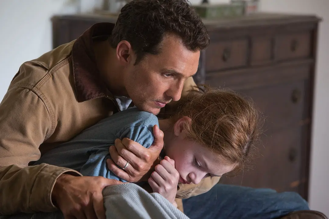 在线免费追剧_星际穿越：引力之外，唯有爱可抵达-知归